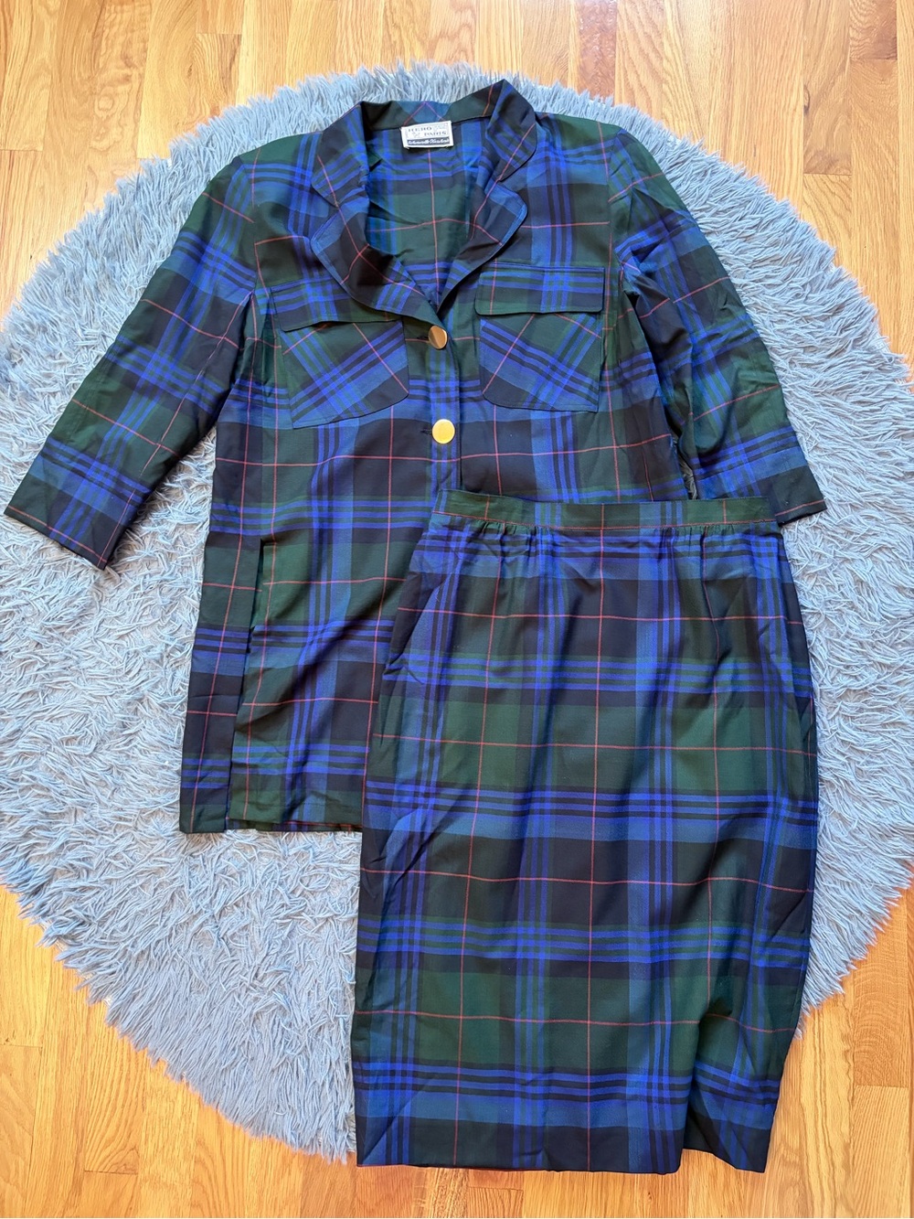 Hero Creation de Paris Vintage Tartan Plaid Wool Cashmere Skirt Set Size M